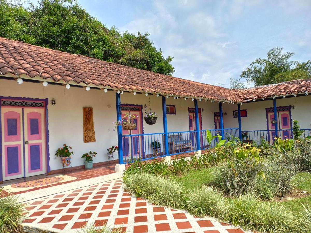 Finca Hotel Villa Del Sol Pueblo Tapao Εξωτερικό φωτογραφία